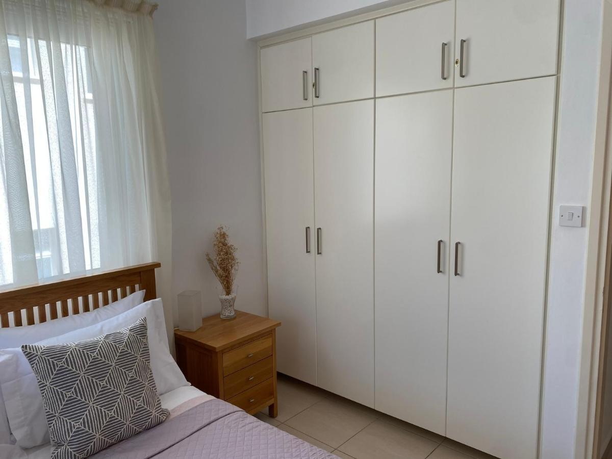 Beautiful 2 Bed Apartment In Peyia Valley, Paphos Exterior photo